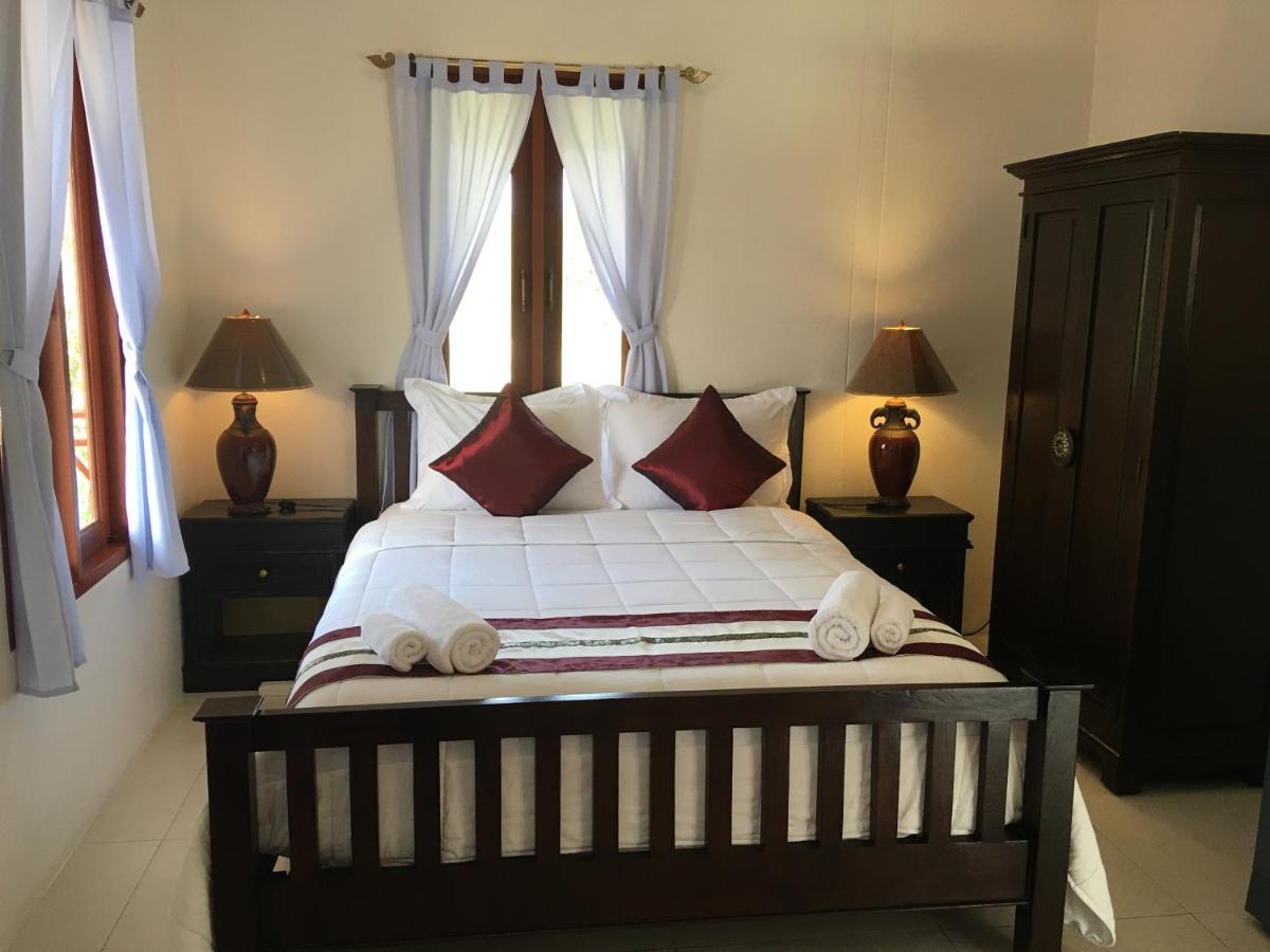 Naraya Homestay 讪巴东 外观 照片