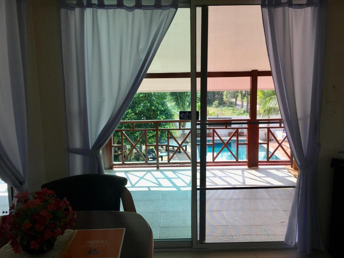 Naraya Homestay 讪巴东 外观 照片