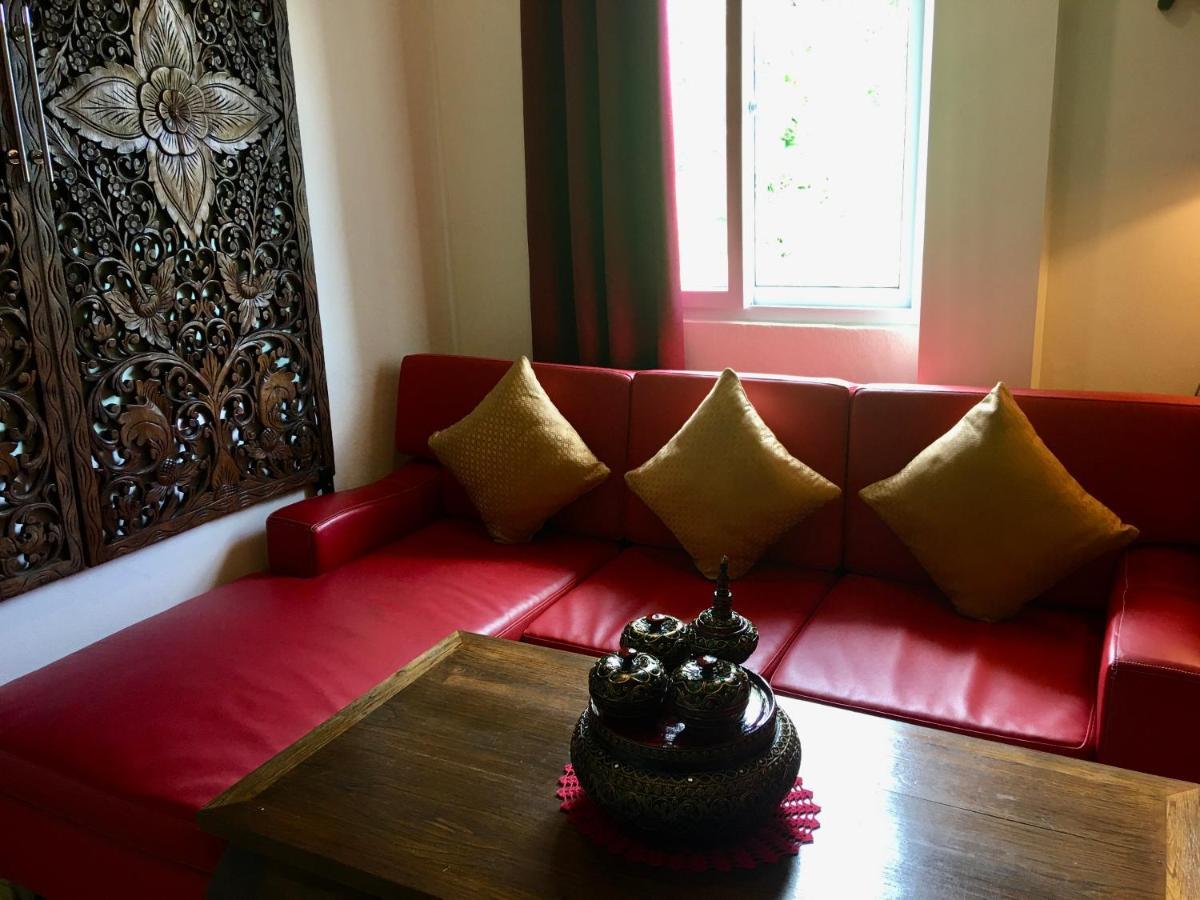 Naraya Homestay 讪巴东 外观 照片