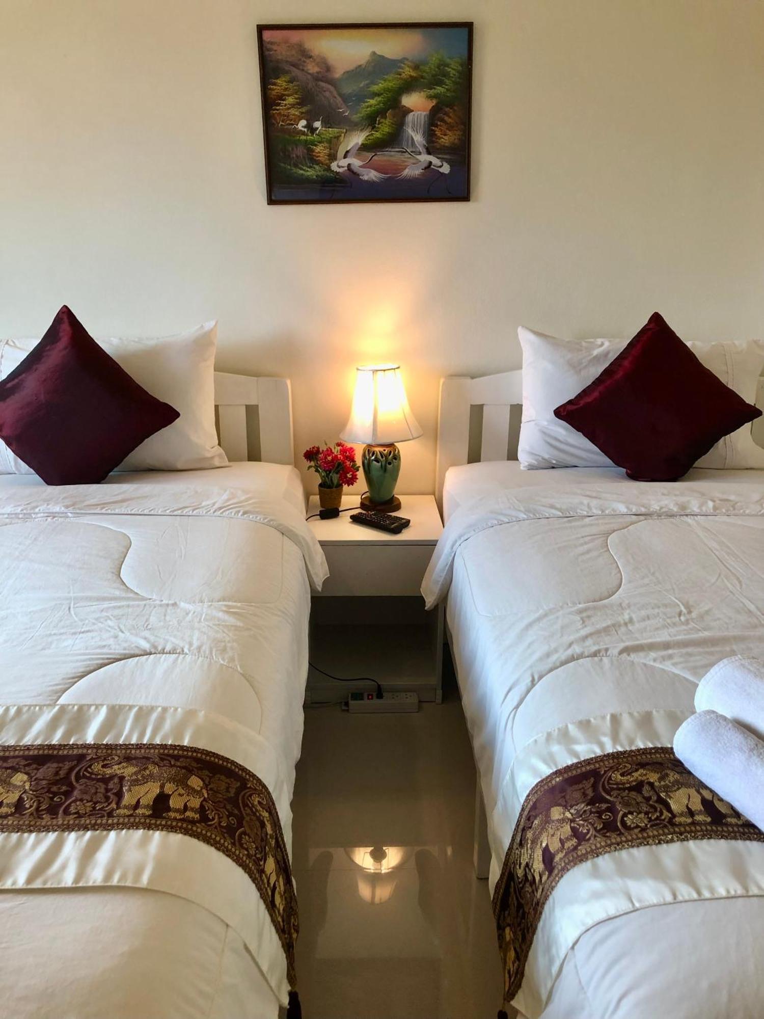 Naraya Homestay 讪巴东 外观 照片